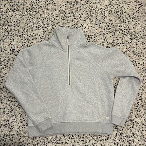 Vuori Restore Light Heather Gray Pullover